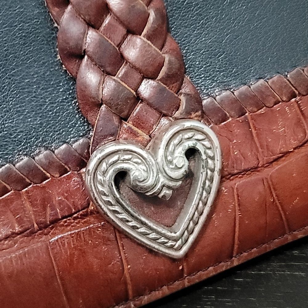 BRIGHTON Vintage Heart Folio Leather Wallet - Picture 11 of 14